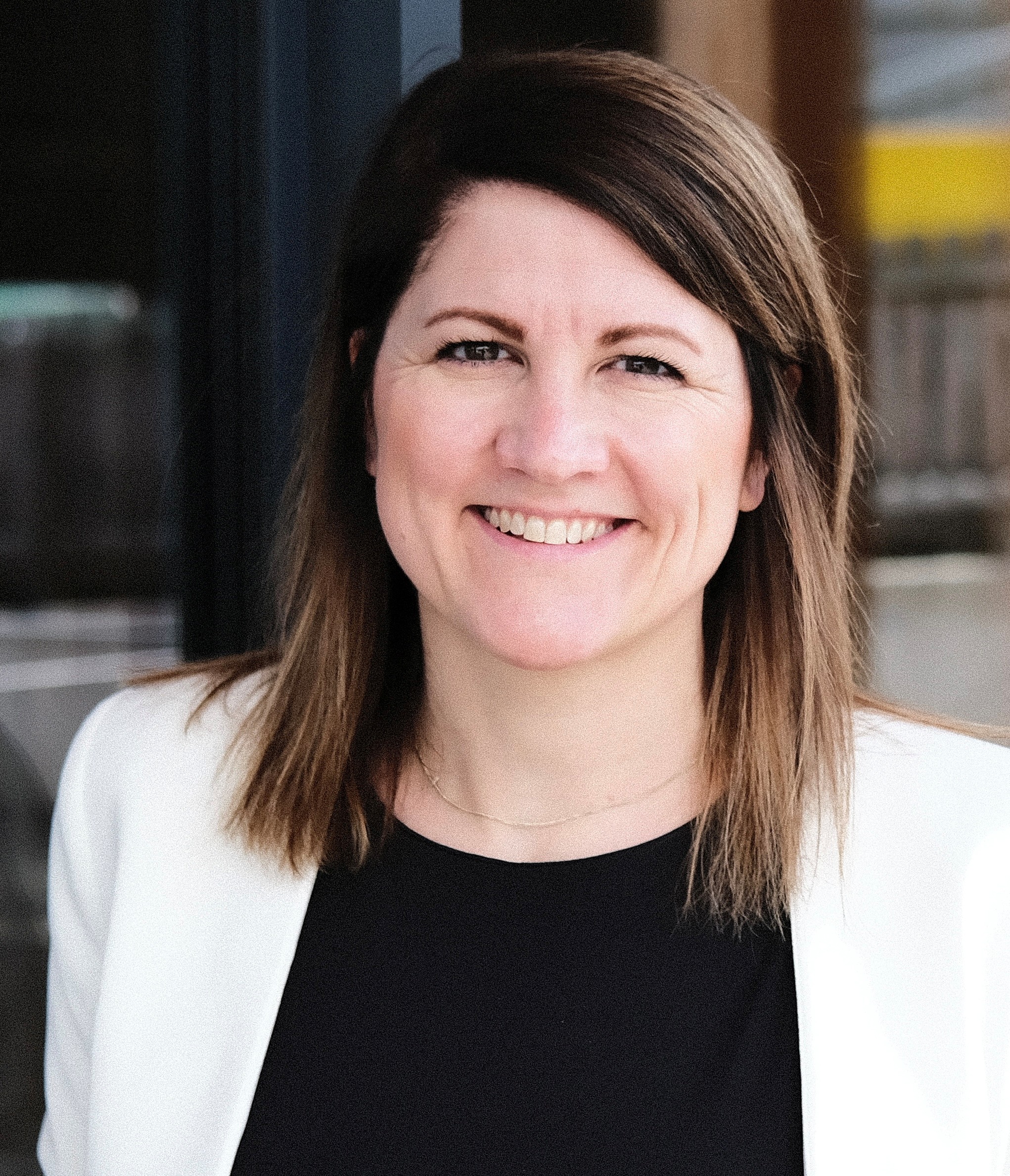 Dr. Sara-Marie Demiriz